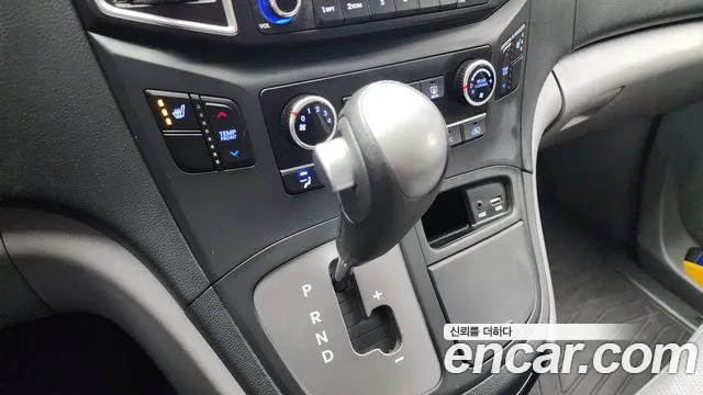 Hyundai The New Grand Starex id 2645219 из Кореи 10