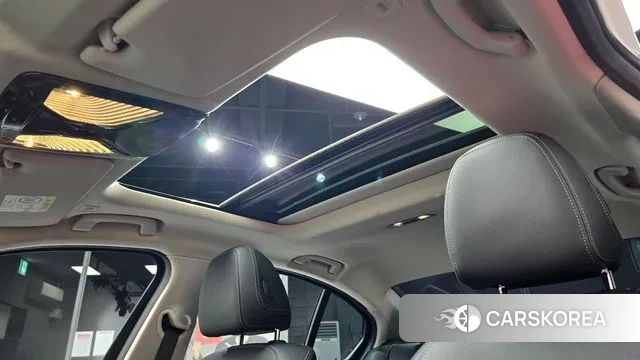 BMW 3 Series (G20) id 3395958 из Кореи 10