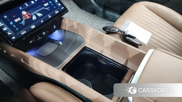 Hyundai Grandeur Hybrid (GN7) id 4222703 из Кореи 10