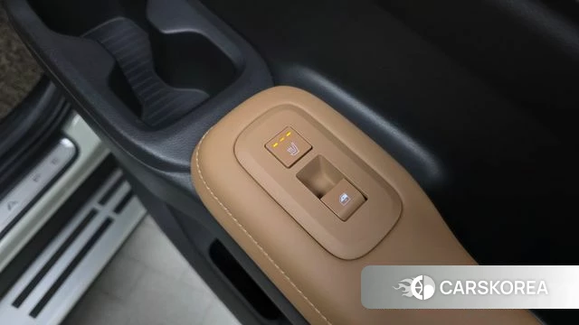 Hyundai Santa Fe (MX5) id 3870465 из Кореи 10