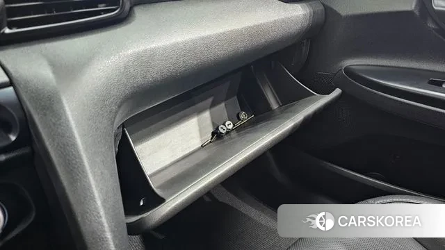 Hyundai Veloster (JS) id 3754489 из Кореи 10