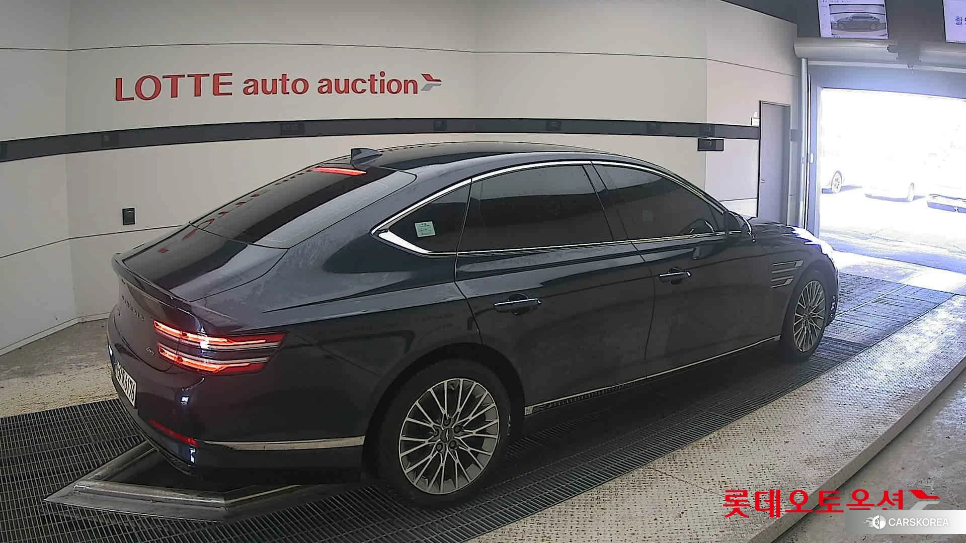 Hyundai G80 id 4902568 из Кореи 10