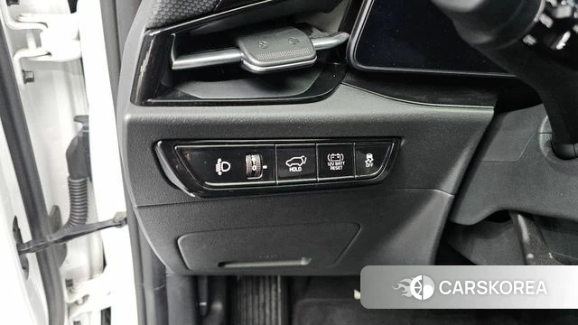 Kia Di Ol Nu Niro id 3903843 из Кореи 10