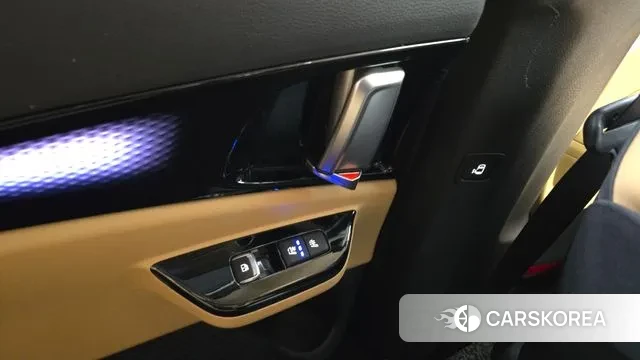 Kia Carnival 4th generation id 3400759 из Кореи 10