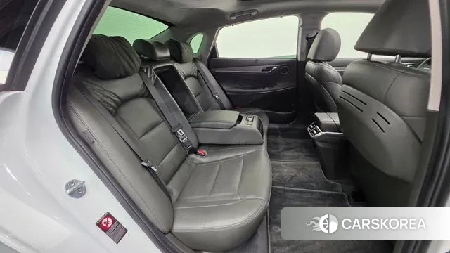 Hyundai The New Grandeur IG id 3741902 из Кореи 10