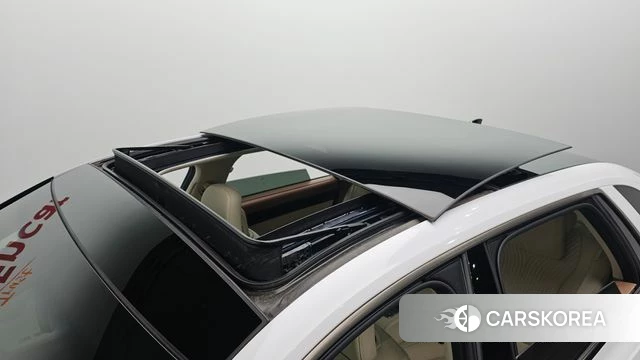 Hyundai Grandeur Hybrid (GN7) id 4248606 из Кореи 10