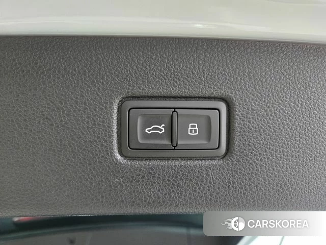 Audi Q7 (4M) id 3890985 из Кореи 10