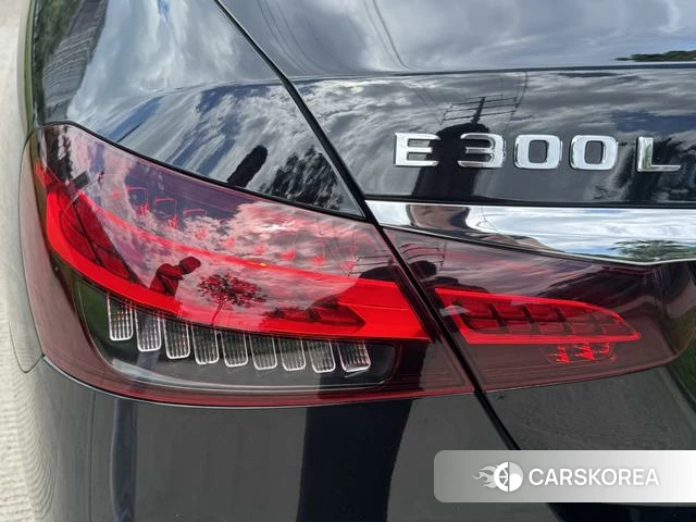 Mercedes-Benz E-class id 4300183 из Китая 10