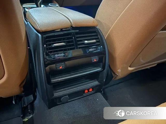 BMW 5 Series (G30) id 3493019 из Кореи 10