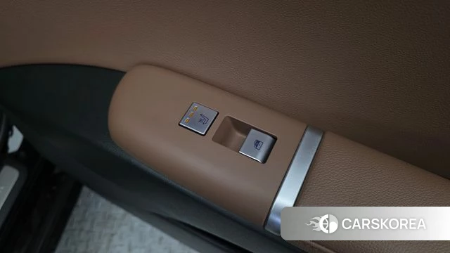 Hyundai Grandeur (GN7) id 4349440 из Кореи 10