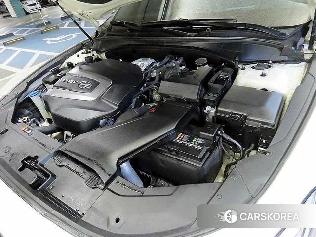 Hyundai Grandeur IG id 4180747 из Кореи 10