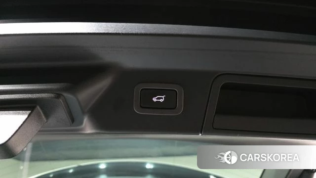 Land Rover Range Rover Velar id 3795632 из Кореи 10