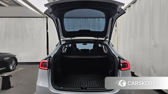 Tesla Model Y id 3644863 из Кореи 10