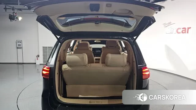 Kia The New Carnival id 3033492 из Кореи 10