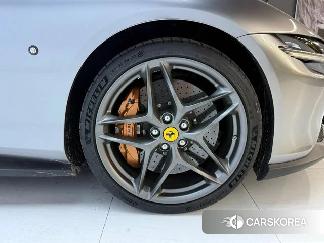 Ferrari Rome id 4366354 из Кореи 10
