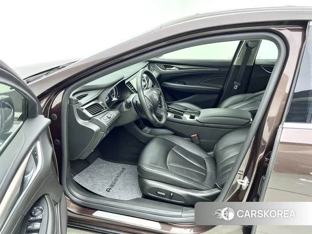 Buick Lacrosse id 4227893 из Китая 10