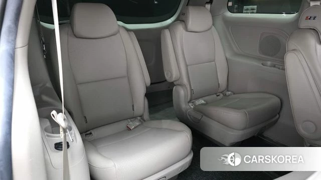 Kia The New Carnival id 4677455 из Кореи 10