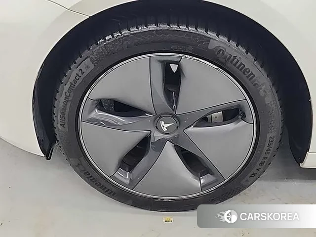 Tesla Model 3 id 3399197 из Кореи 10