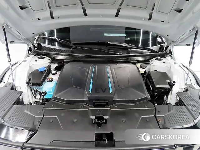 Hyundai Ionic 5 id 3373489 из Кореи 10