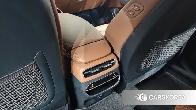 Genesis GV70 id 3606249 из Кореи 10