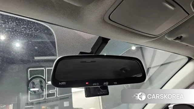 Kia Stonic id 3391596 из Кореи 10