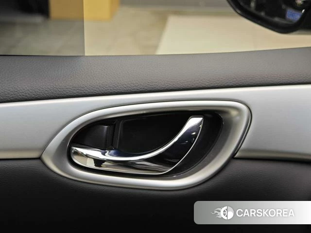 Nissan Xuan Yi id 4290844 из Китая 10