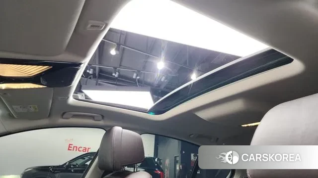 BMW 5 Series (G30) id 3607424 из Кореи 10