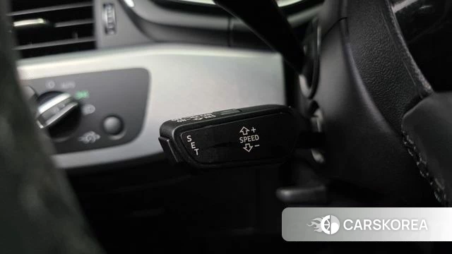 Audi A4 (B9) id 3898106 из Кореи 10