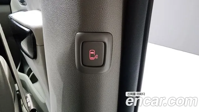 Kia The New Carnival id 2406007 из Кореи 10