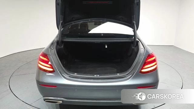 Mercedes-Benz E-Class W213 id 3853720 из Кореи 10