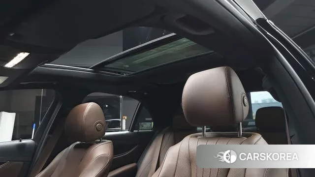 Mercedes-Benz E-Class W213 id 3681298 из Кореи 10