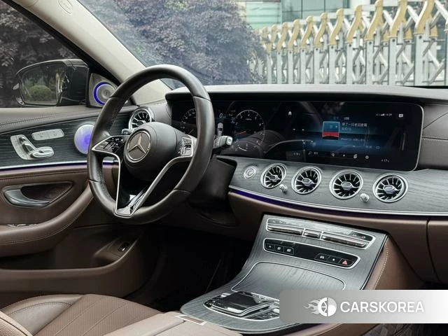 Mercedes-Benz E-class id 4215155 из Китая 10