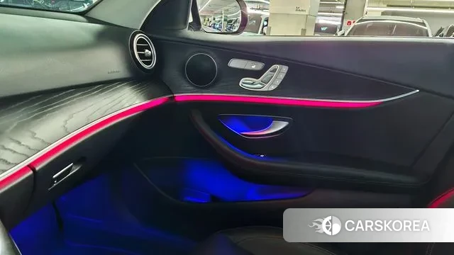 Mercedes-Benz E-Class W213 id 3789602 из Кореи 10