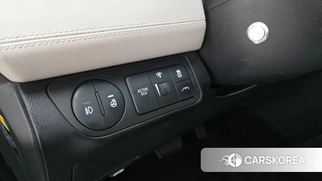 Hyundai The New Grand Starex id 3917167 из Кореи 10