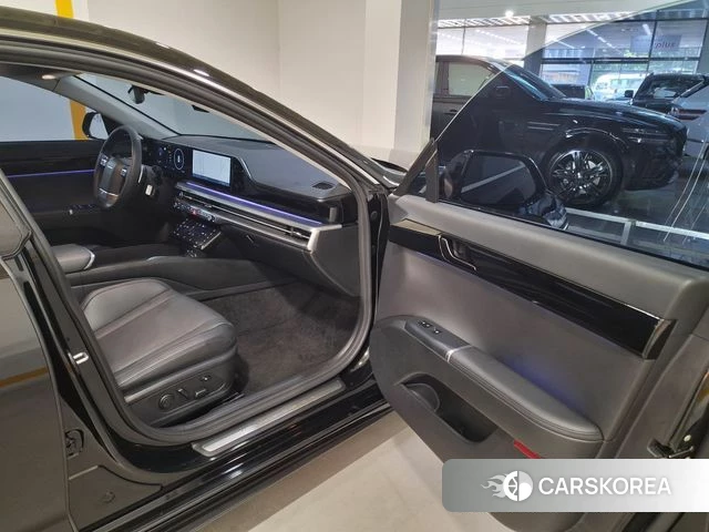 Hyundai Grandeur (GN7) id 4360813 из Кореи 10