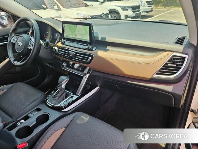 Kia Seltos id 4514545 из Кореи 10