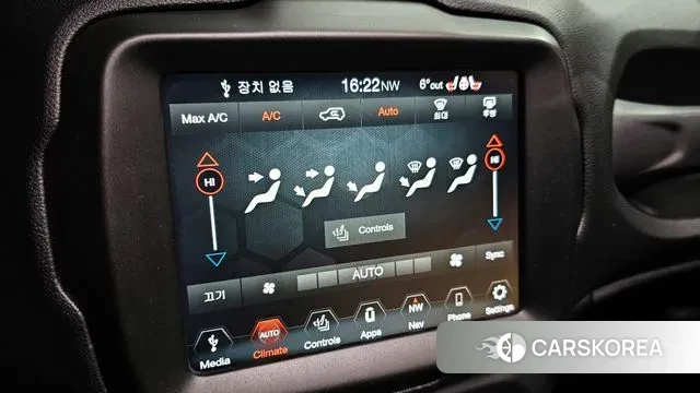 Jeep Renegade id 3666483 из Кореи 10