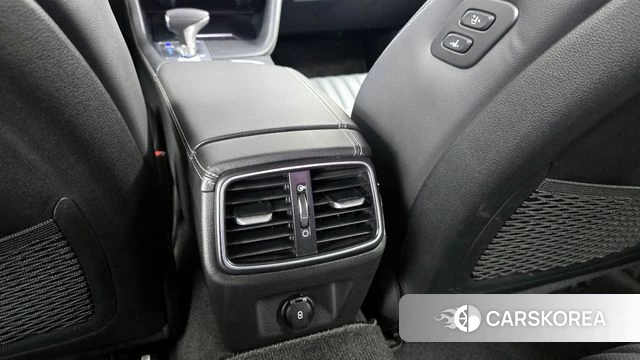 Genesis G70 id 3861552 из Кореи 10