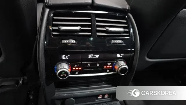 BMW 5 Series (G30) id 2984211 из Кореи 10