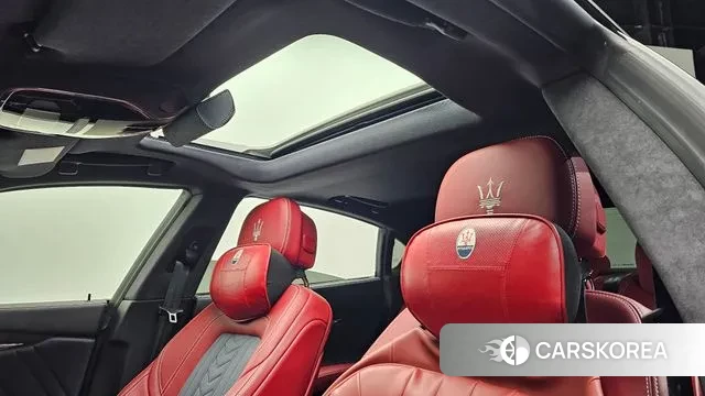 Maserati Quattroporte id 3373267 из Кореи 10