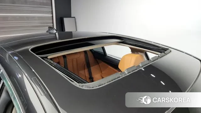 BMW 5 Series (G30) id 3095035 из Кореи 10