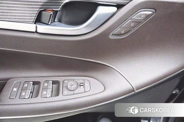 Hyundai Grandeur IG id 3024721 из Кореи 10