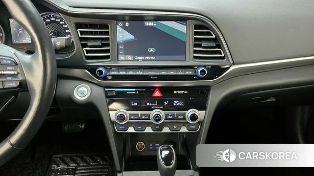 Hyundai The New Avante AD id 4356468 из Кореи 10