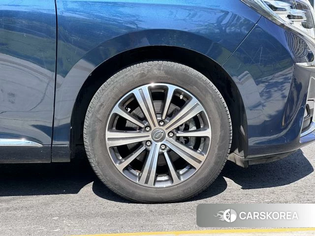 GAC Trumpchi Trumpchi M8 id 3869768 из Китая 10