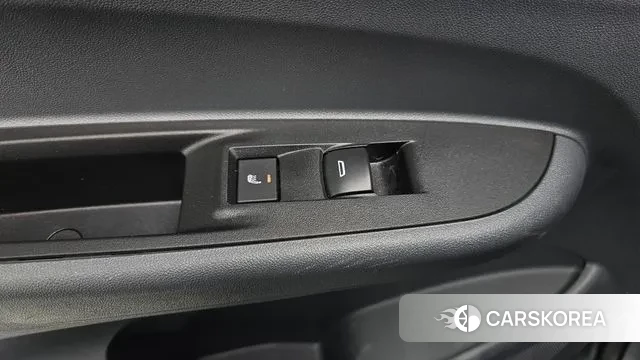 Chevrolet (GM Daewoo) Bolt EV id 3777811 из Кореи 10