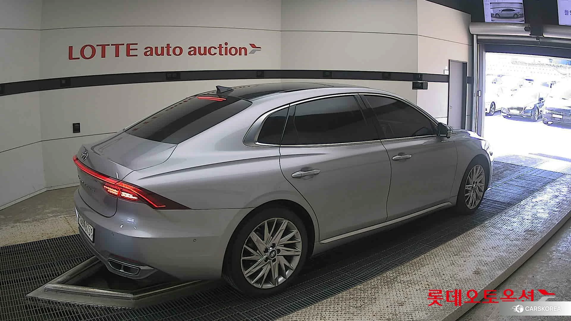 Hyundai Grandeur id 4296757 из Кореи 10