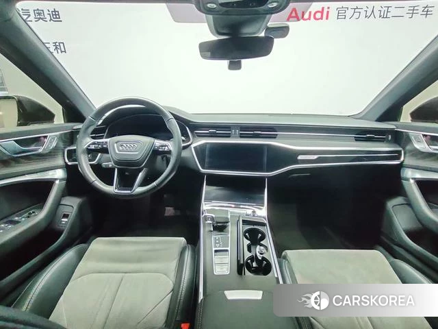 Audi A6L id 4216945 из Китая 10