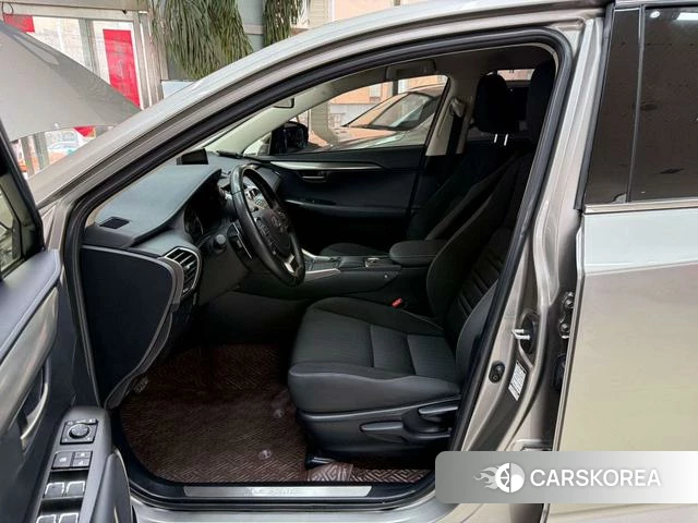 Lexus NX id 4274196 из Китая 10