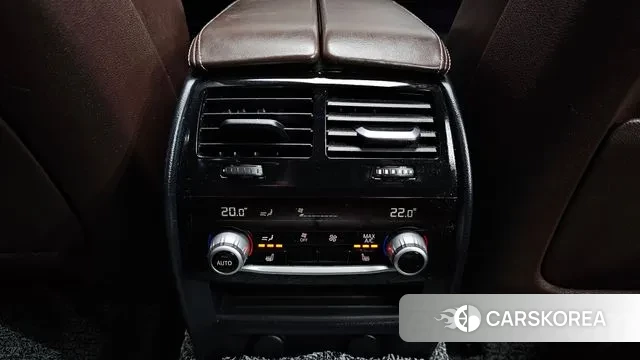 BMW 5 Series (G30) id 3557761 из Кореи 10