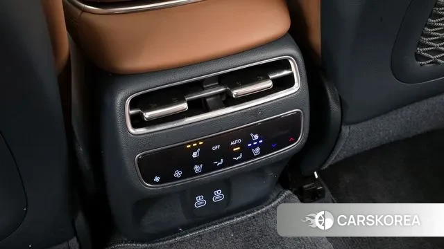 Genesis GV70 id 3442144 из Кореи 10